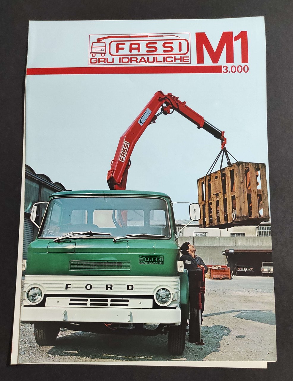 Brochure Camion - Fassi Gru Idrauliche - M1 - 3.000 | Immagine principale