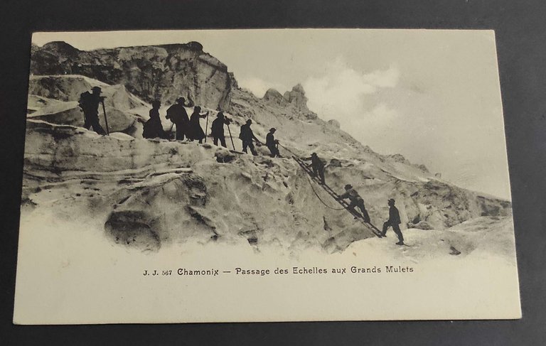 Cartolina Chamonix - Passage des Echelles aux Grands Mulets