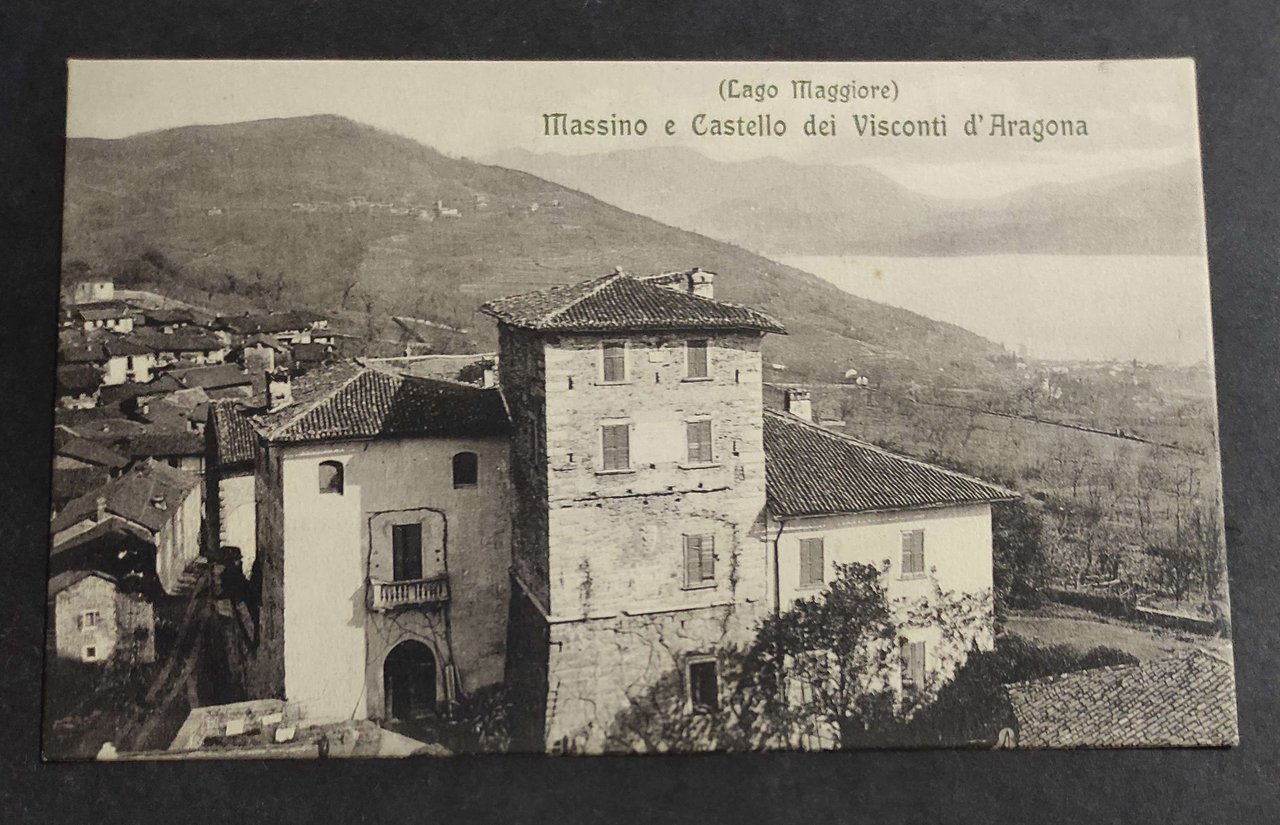 Cartolina (Lago Maggiore) Massimo e Castello dei Visconti d'Aragona | Immagine principale