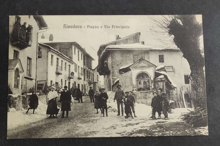 Cartolina Rivodora - Piazza e Via Principale