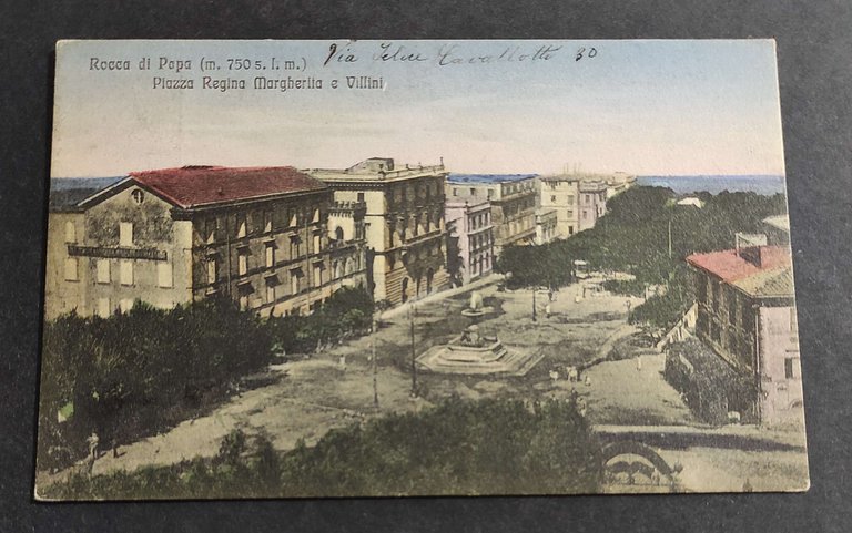 Cartolina Rocca di Papa - Piazza Regina Margherita e Villini