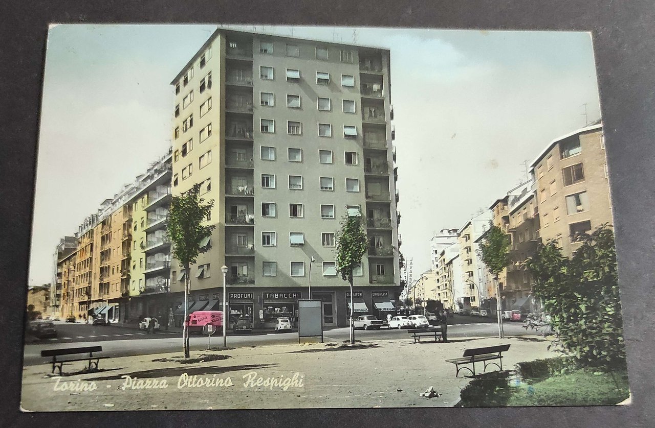 Cartolina Torino - Piazza Ottorino Respinghi | Immagine principale
