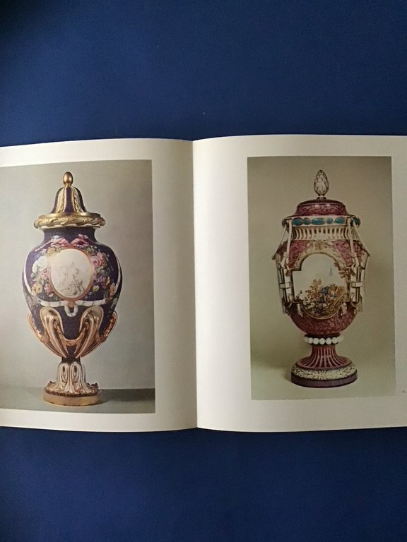 SEVRES. DES ORIGINES A' NOS JOURS