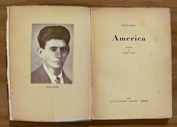 AMERICA - Collana Narratori Stranieri Tradotti