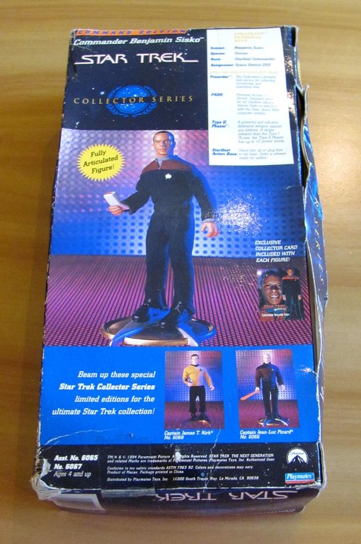 ACTION FIGURE - STAR TREK - Collector Series - Commander …