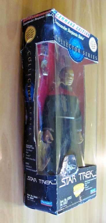 ACTION FIGURE - STAR TREK - Collector Series - Commander …