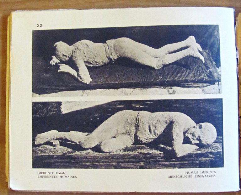 Album di 32 Vedute POMPEI con 32 Tavole fotografiche