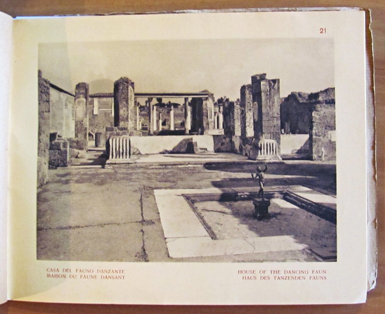Album di 32 Vedute POMPEI con 32 Tavole fotografiche