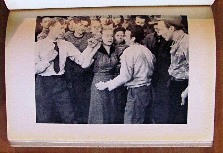 ANGELI SENZA CIELO - Con Foto del Film