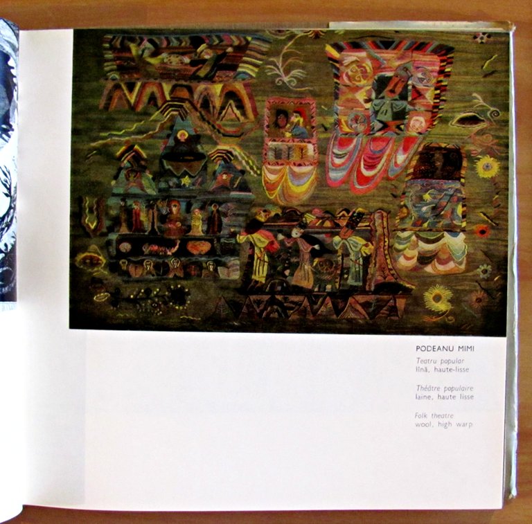 ARTA DECORATIVA CONTEMPORANA ROMANEASCA