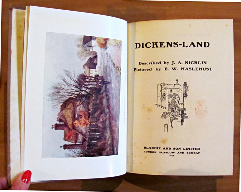 DICKENS-LAND