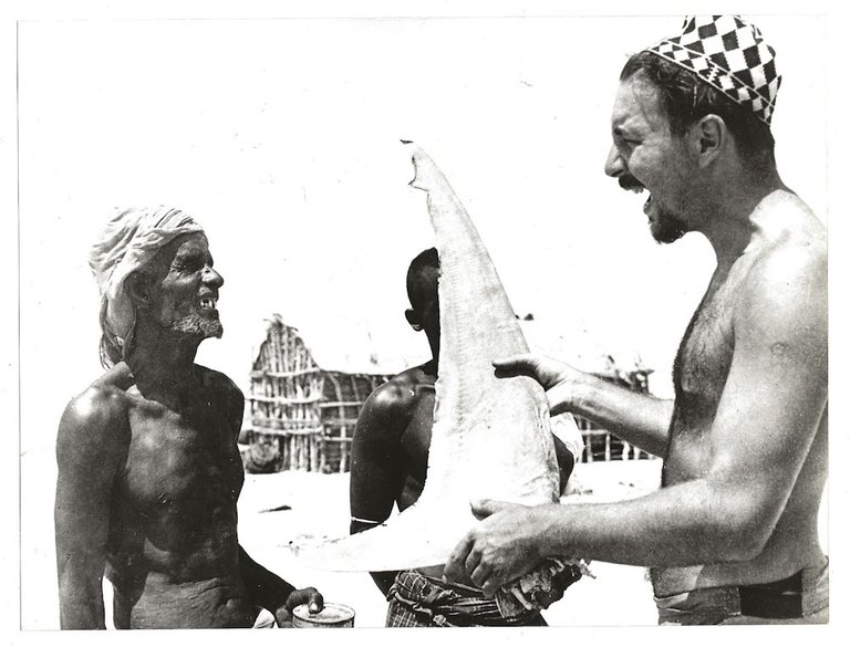 FOTO per SESTO CONTINENTE con il Regista FOLCO QUILICI e …