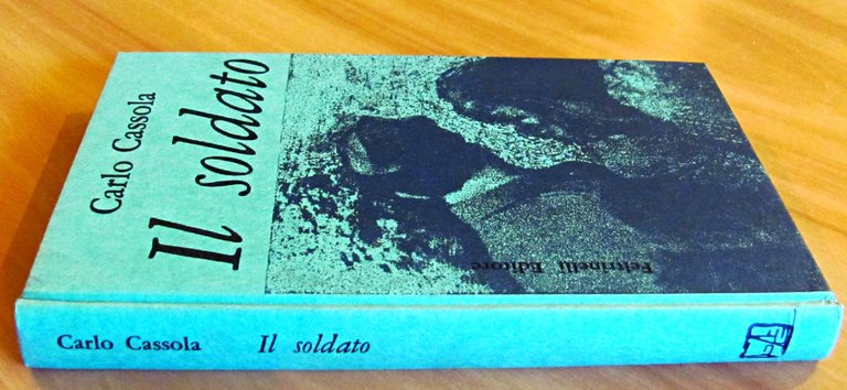 IL SOLDATO - Biblioteca di letteratura I CONTEMPORANEI