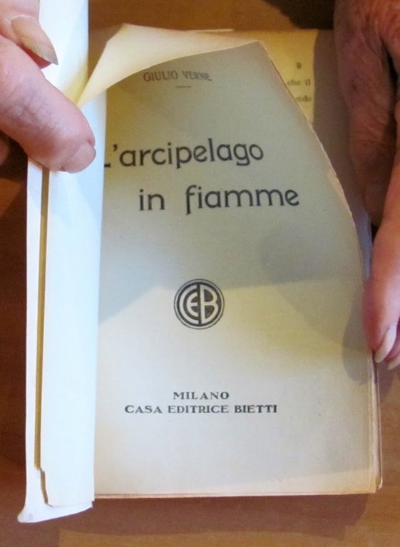 L'ARCIPELAGO IN FIAMME, anni '30 - ill. BENETT