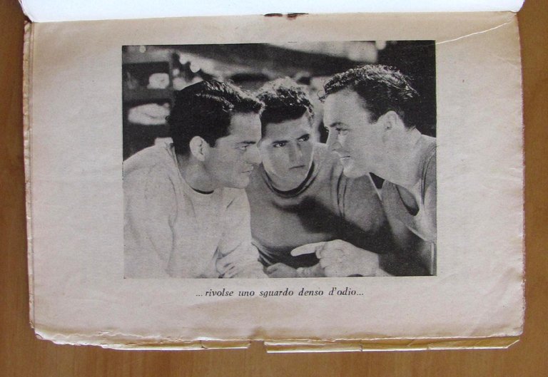 LA NUOVA ORA con Charles Bichford - Collana LE PIU' …