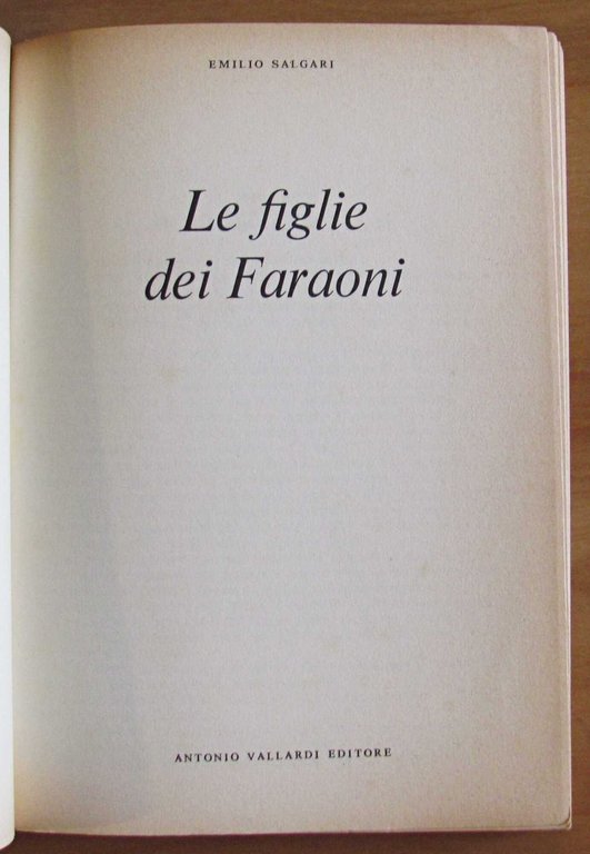 LE FIGLIE DEI FARAONI - Collana I Primi Romanzi - … | Immagine Gallery 2