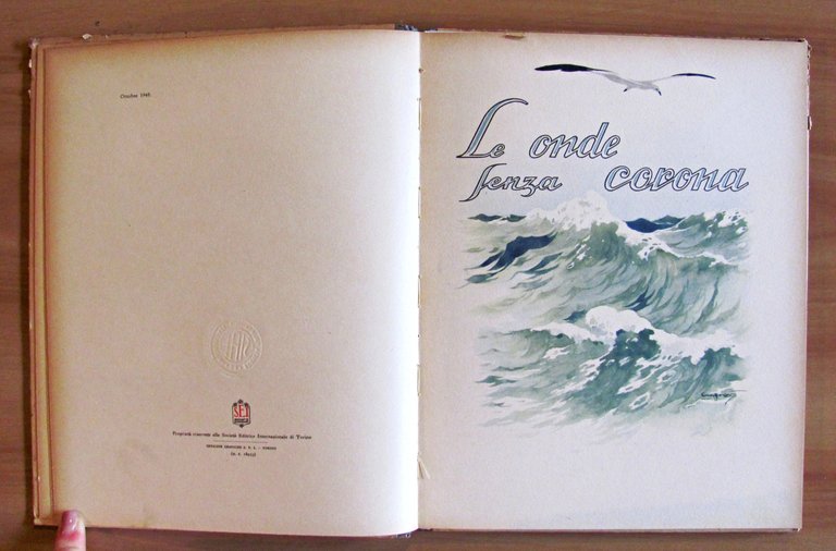 LE ONDE SENZA CORONA - Racconti Fiabeschi