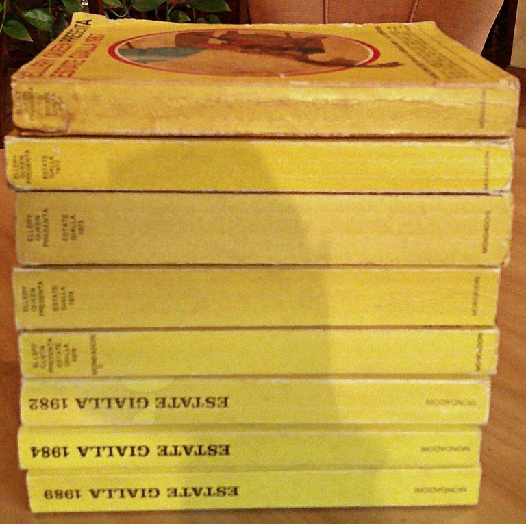 Lotto di 8 Numeri - ELLERY QUEEN PRESENTA ESTATE GIALLA …