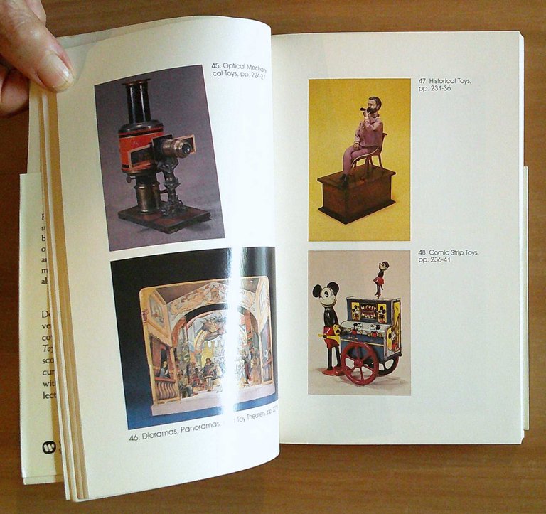 THE WARNER COLLECTOR'S GUIDE TO AMERICAN TOYS, 1981