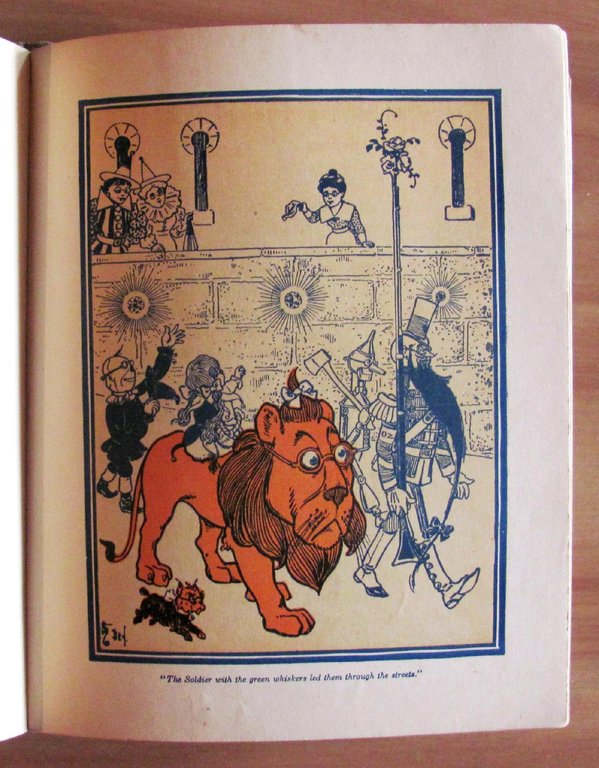 THE WIZARD OF OZ - WADDLE BOOK