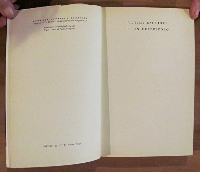 ULTIMI BAGLIORI DI UN CREPUSCOLO - Collana La Ginestra