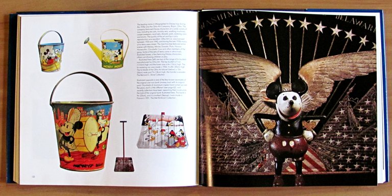 WALT DISNEY'S MICKEY MOUSE MEMORABILIA - The vintage years 1928-1938
