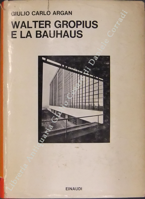 Walter Gropius e la Bauhaus | Immagine Gallery 2