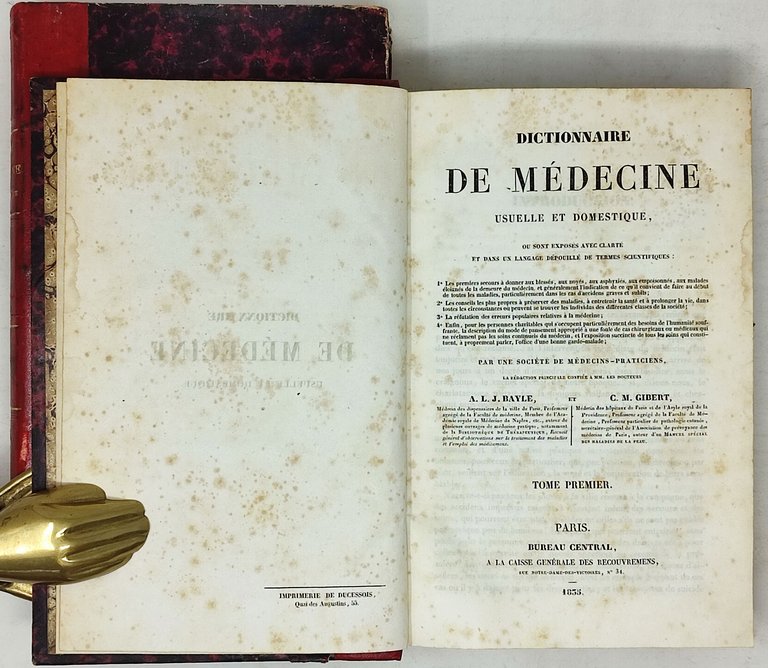 DICTIONNAIRE DE MEDECINE USUELLE ET DOMESTIQUE