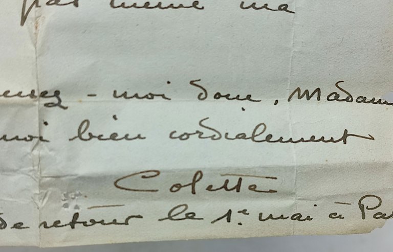 FOTOGRAFIA, LETTERE MANOSCRITTE con AUTOGRAFI ORIGINALI di COLETTE (Sindonie-Gabrielle)