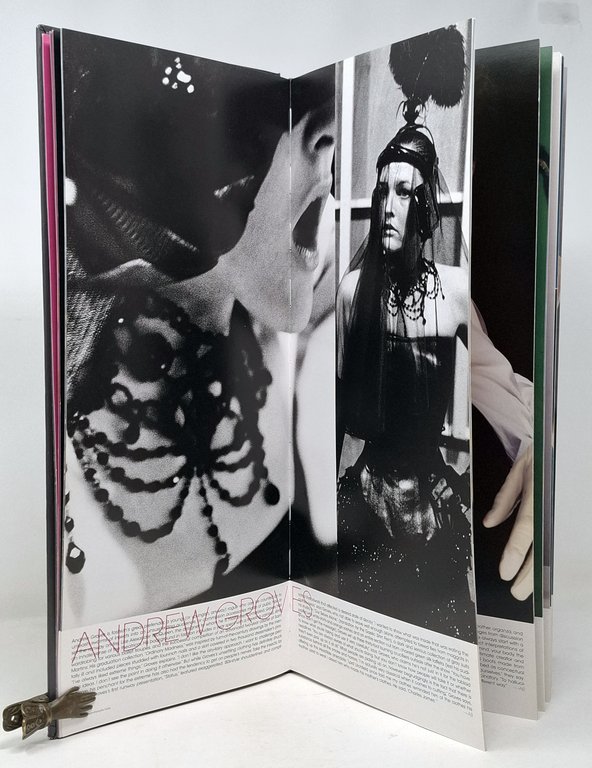 VISIONAIRE'S FASHION 2001 / Designers of the new avant-garde