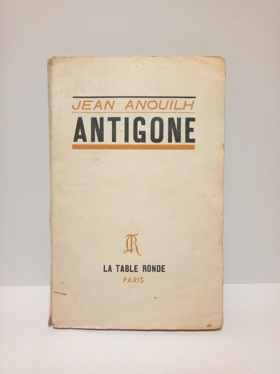 Antigone | Immagine principale