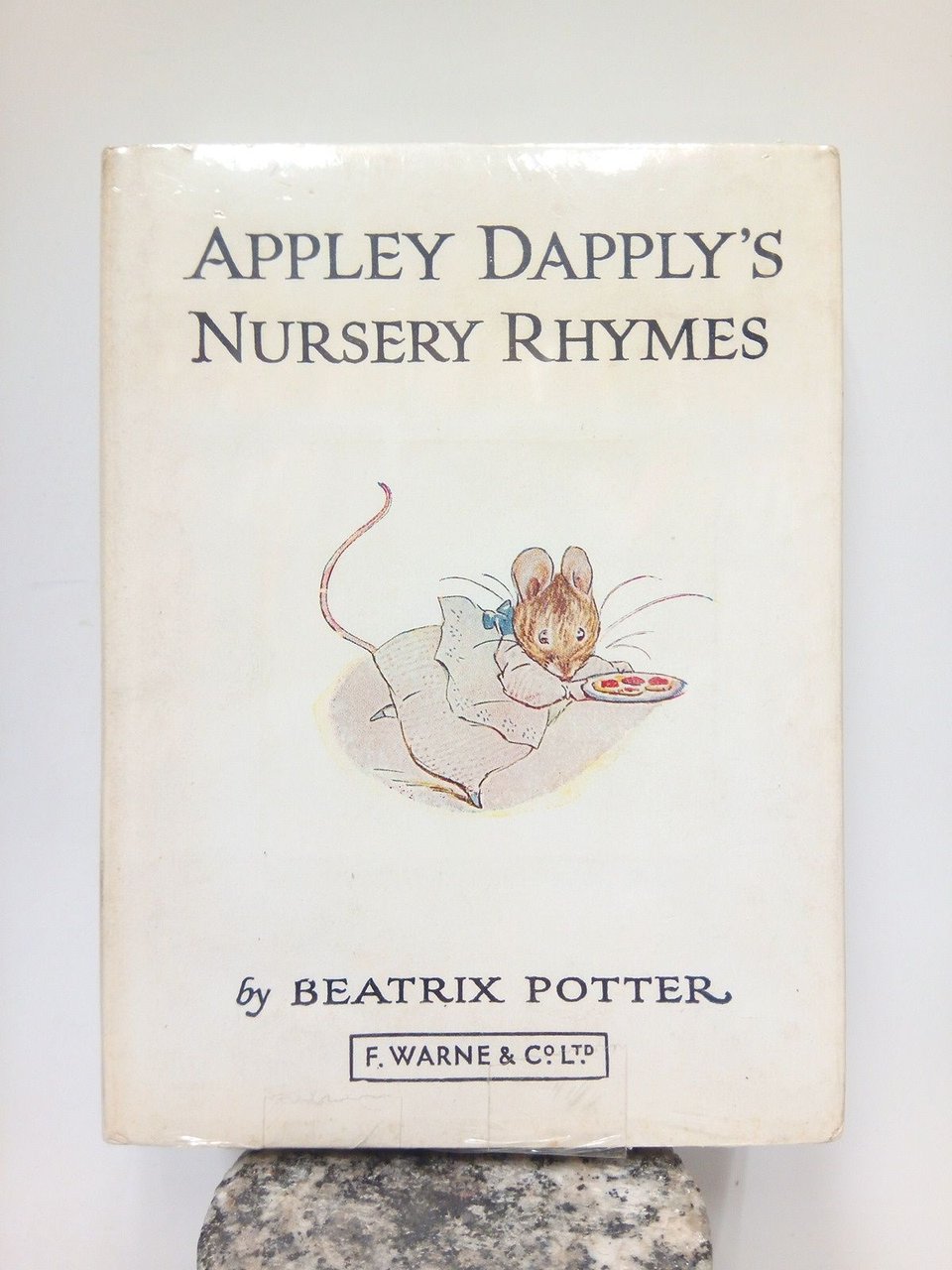 Appley dapply's Nursery Rhymes / by Beatrix Potter, autor of … | Immagine principale