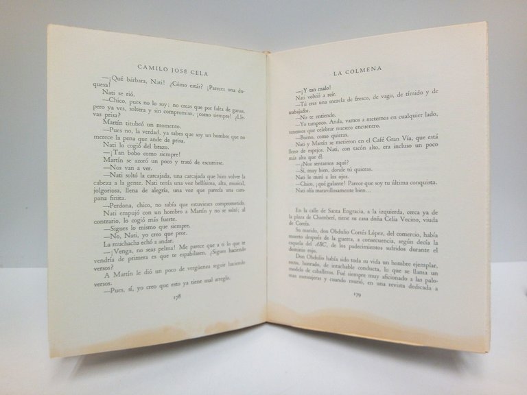 Caminos Inciertos: LA COLMENA / [A modo de prólogos incluye …