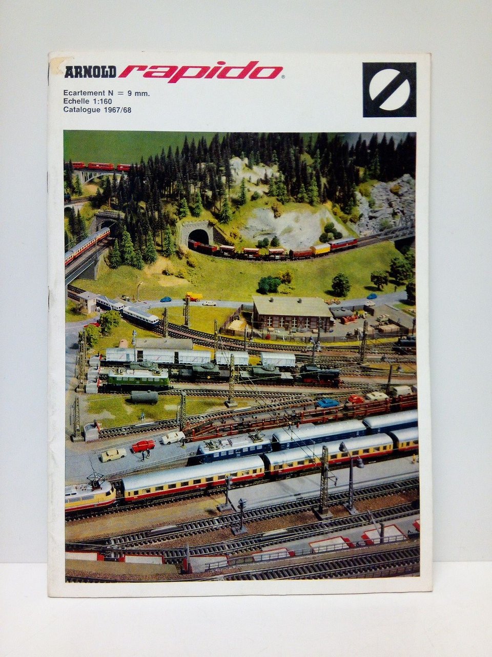 [Catálogo de trenes Arnold Rapido 1967/68]