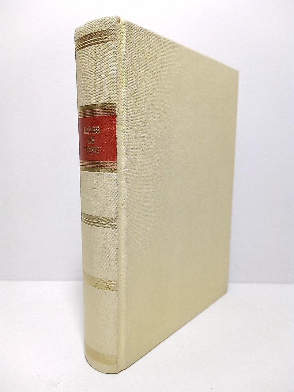 Compendio de los comentarios extendidos por el Maestro Antonio Gomez, … | Immagine principale