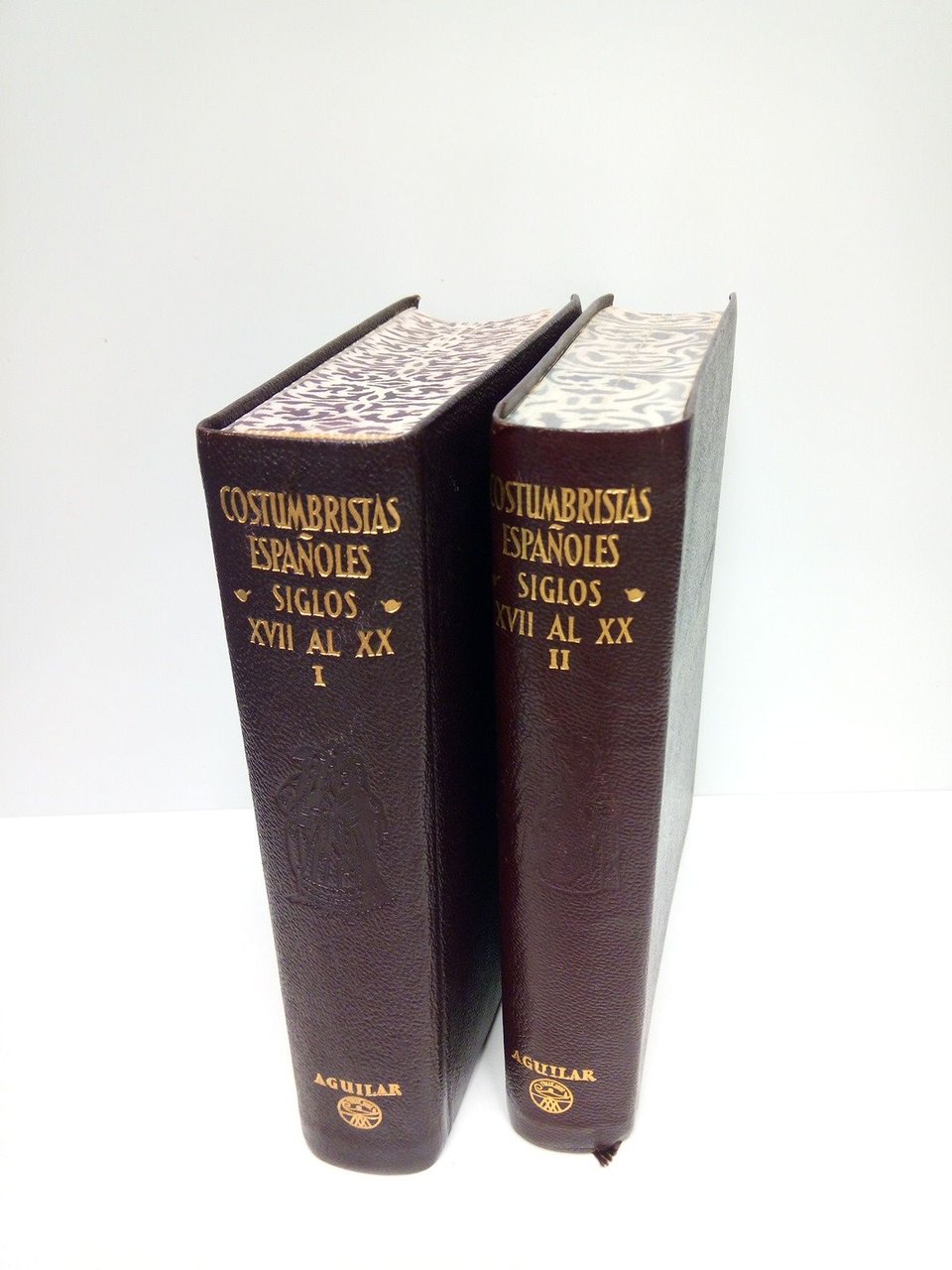 Costumbristas Españoles / Estudio preliminar y selección de textos por …
