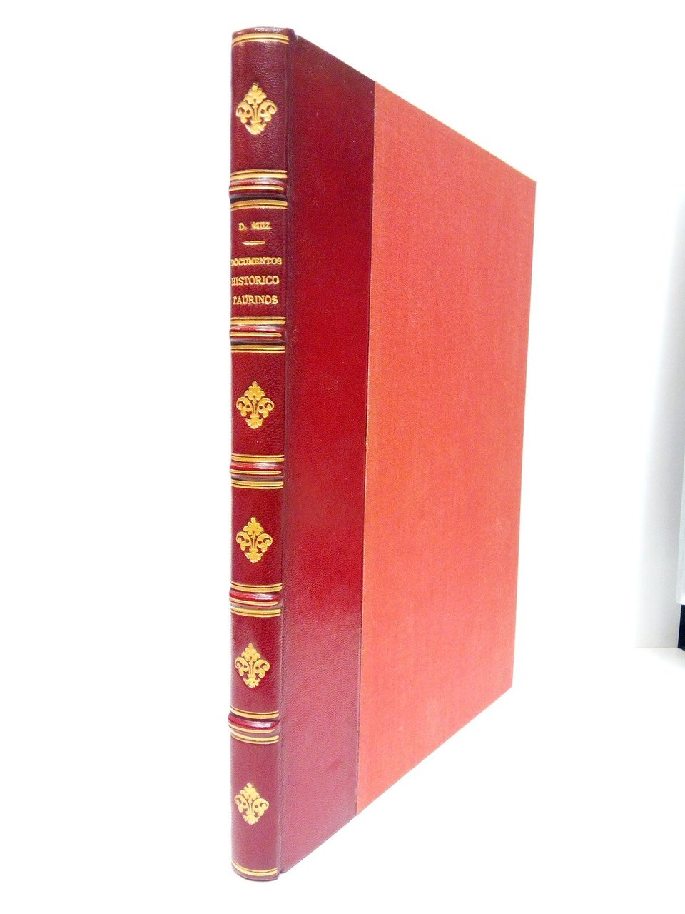 Documentos histórico taurinos / exhumados y comentados npor Diego Ruiz …