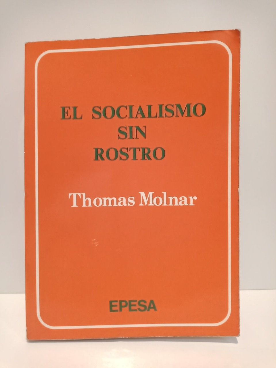 El socialismo sin rostro: Hacia un tercer modelo