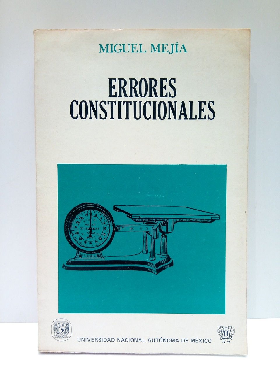 Errores Constitucionales: Las arbitrariedades judiciales y los juicios de amparo. … | Immagine principale