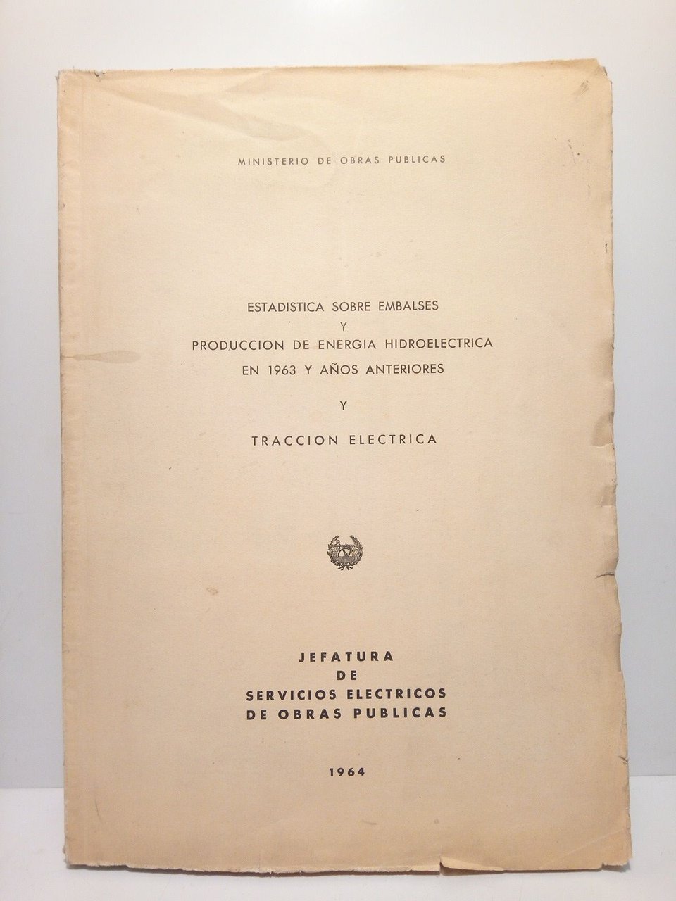 Estadística sobre embalses y producción de energía hidroeléctrica en 1963 …