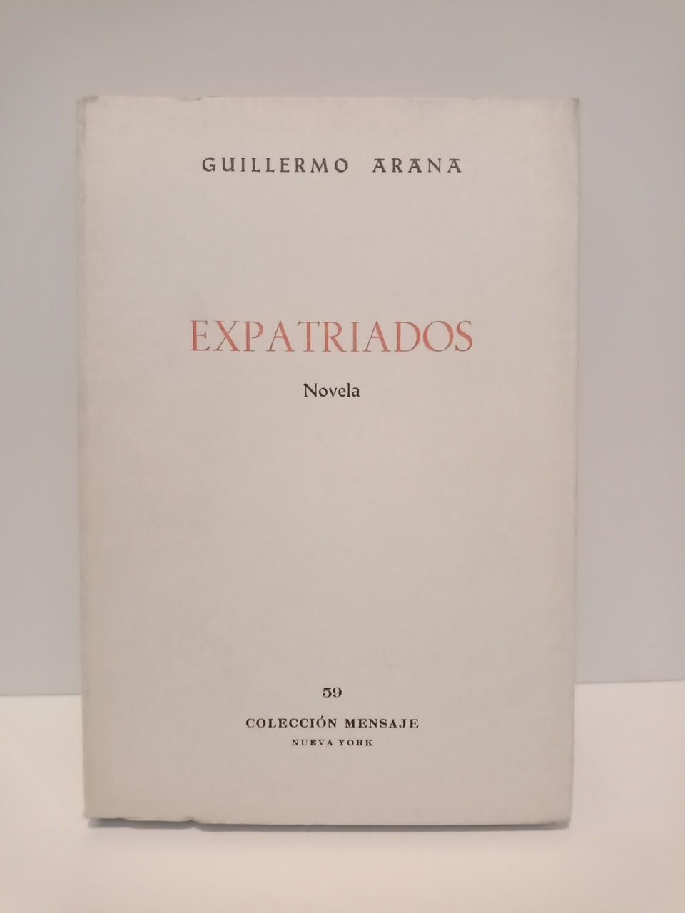 Expatriados. (novela) | Immagine principale