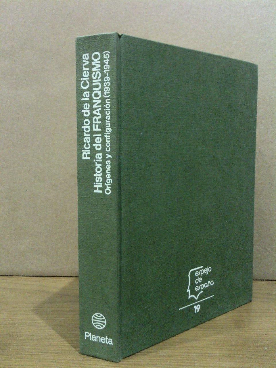 Historia del franquismo: Orígenes y configuración (1939-1945)