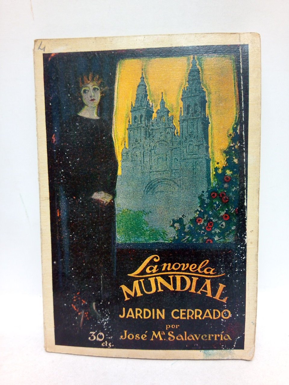 Jardín cerrado / Ilustraciones de Barbero