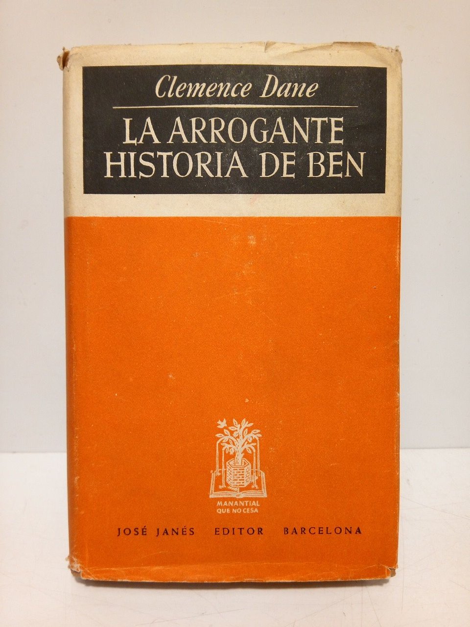 La arrogante historia de bien | Immagine principale