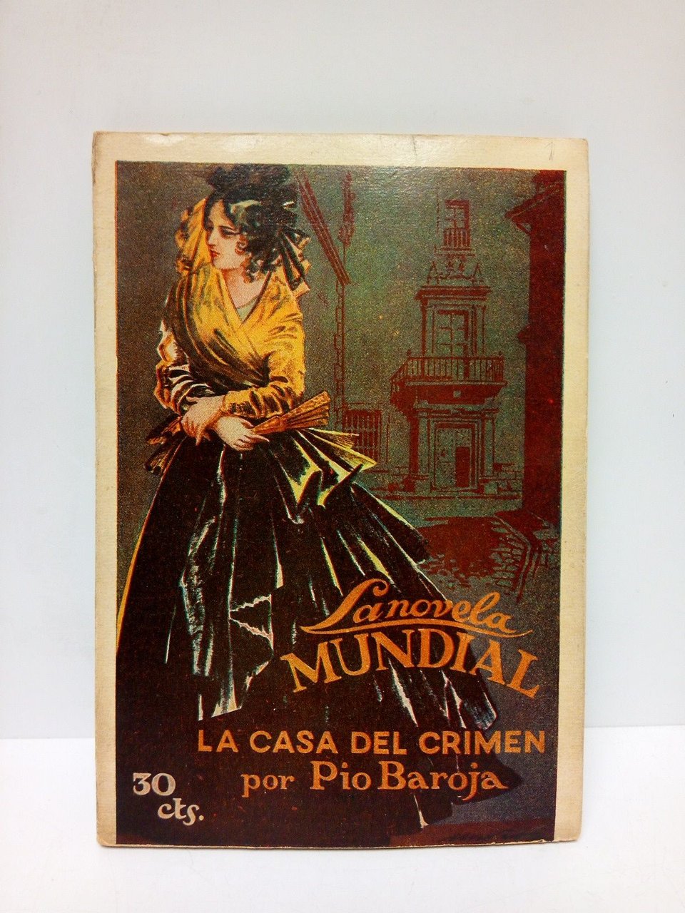 La casa del crimen. (Novela) / Cubierta e ilustraciones de …