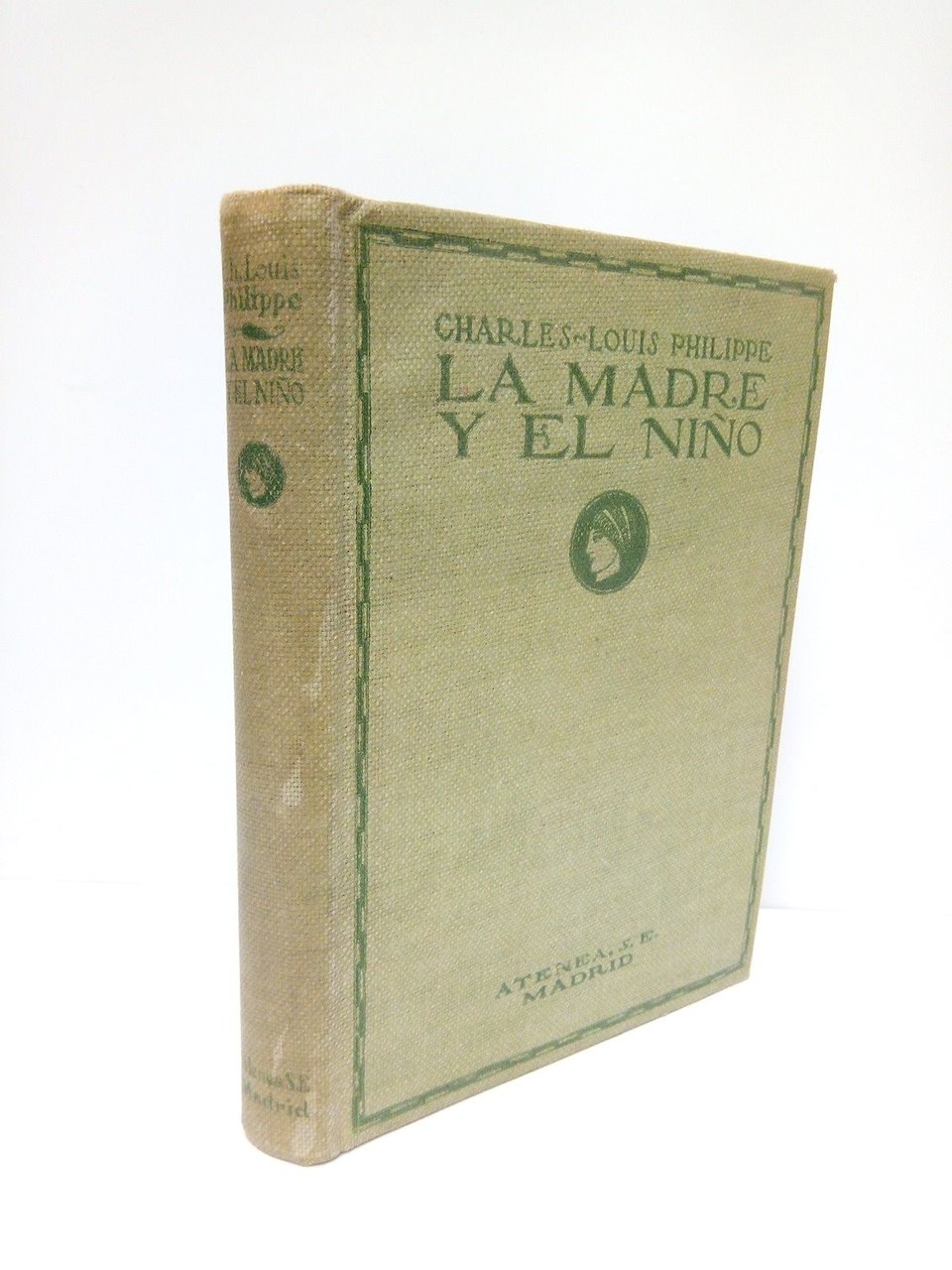 La madre y el niño / Traducción de Carmen Abreu
