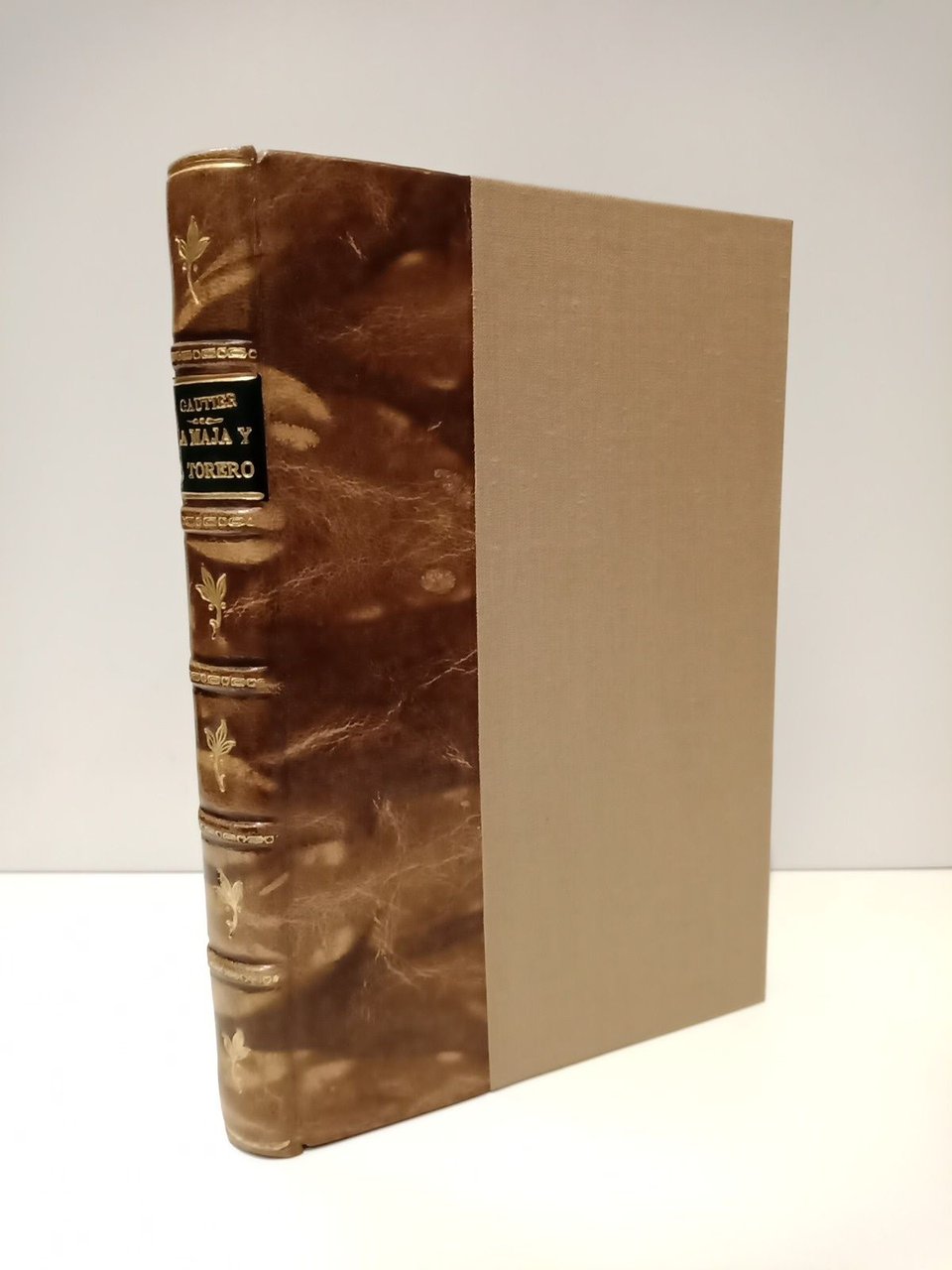 La maja y el torero / Traduc. de Juan de …