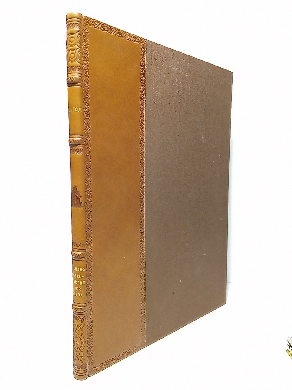 Las primeras tierras descubiertas por Colón / Ensayo crítico, por … | Immagine principale