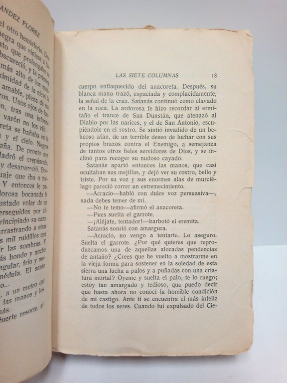 Las siete columnas. (Novela)