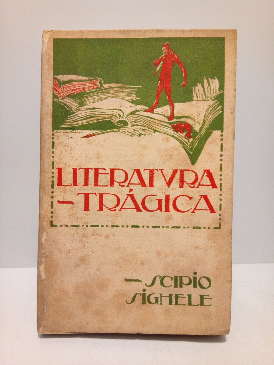 Literatura trágica / Versión Castellana de Augusto Barrado